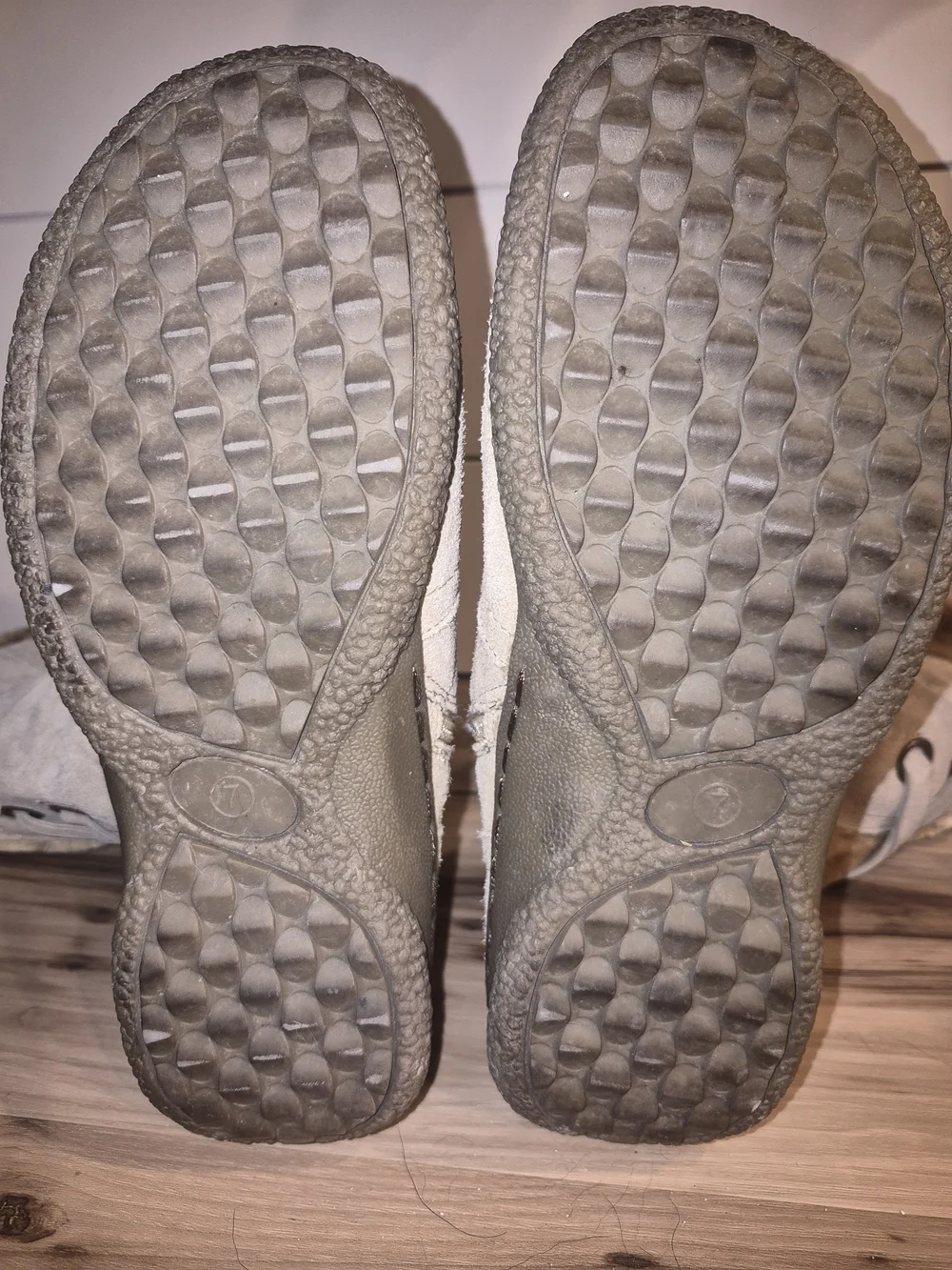 Wanderlust soft suede